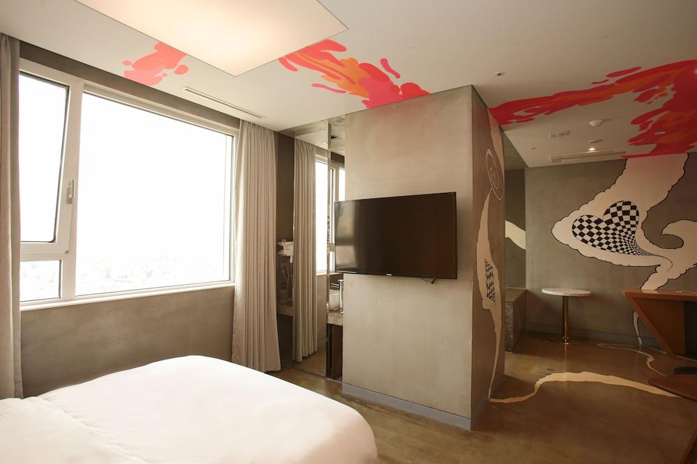 Hotel The Designers Hongdae Сеул Экстерьер фото